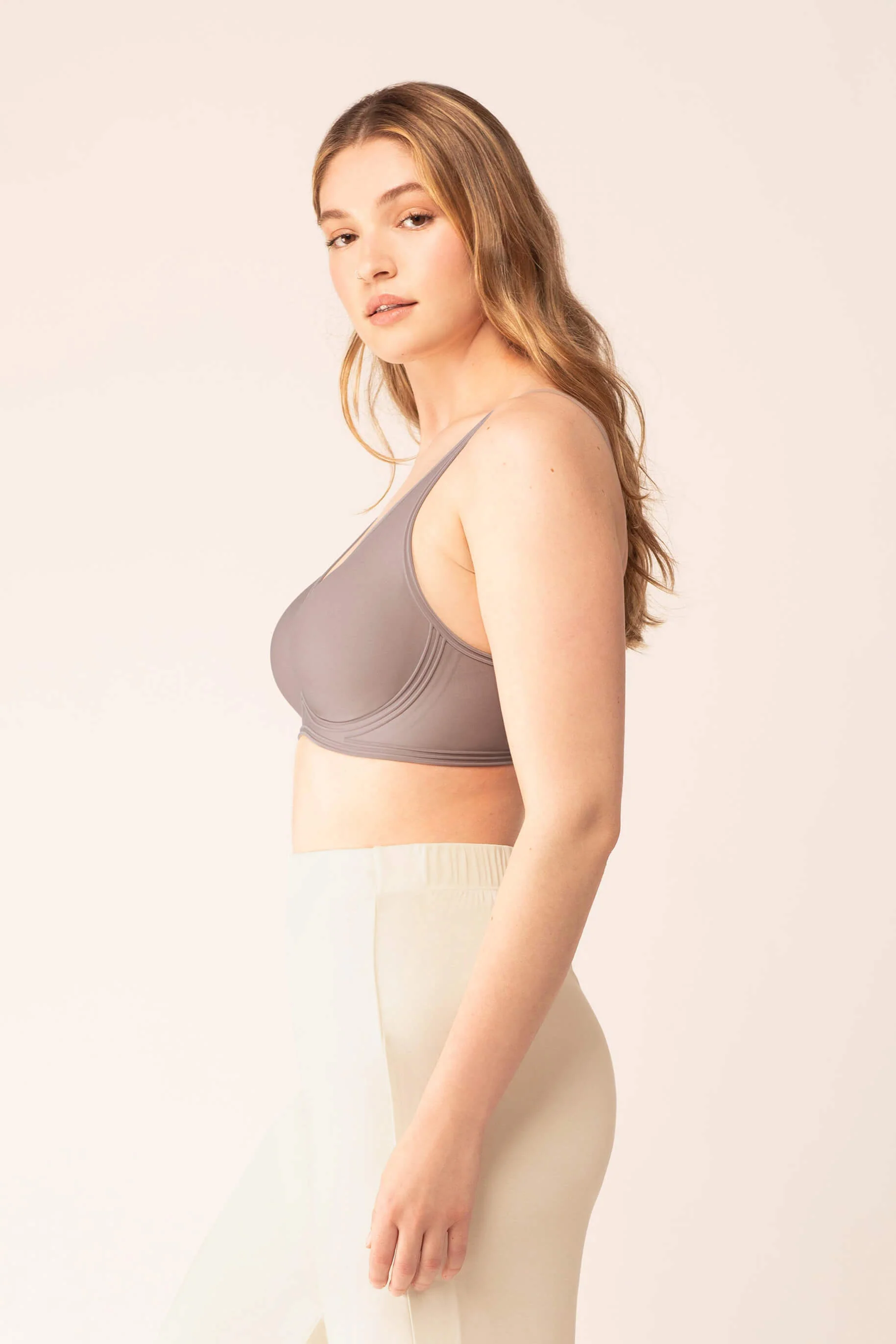 3D Smile Support Plunge Bra - Image 11
