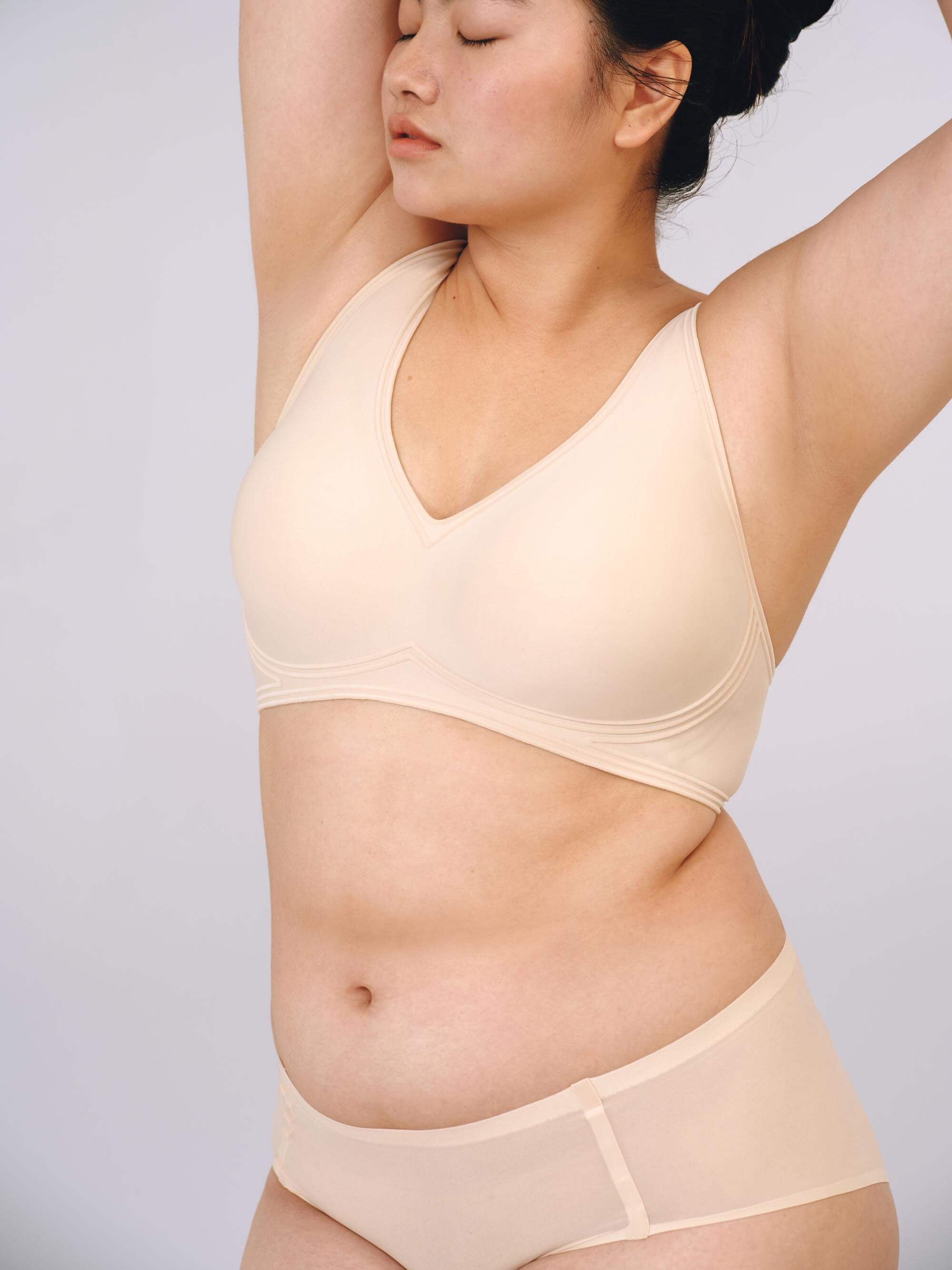 3D Smile Support Plunge Bra - Image 4