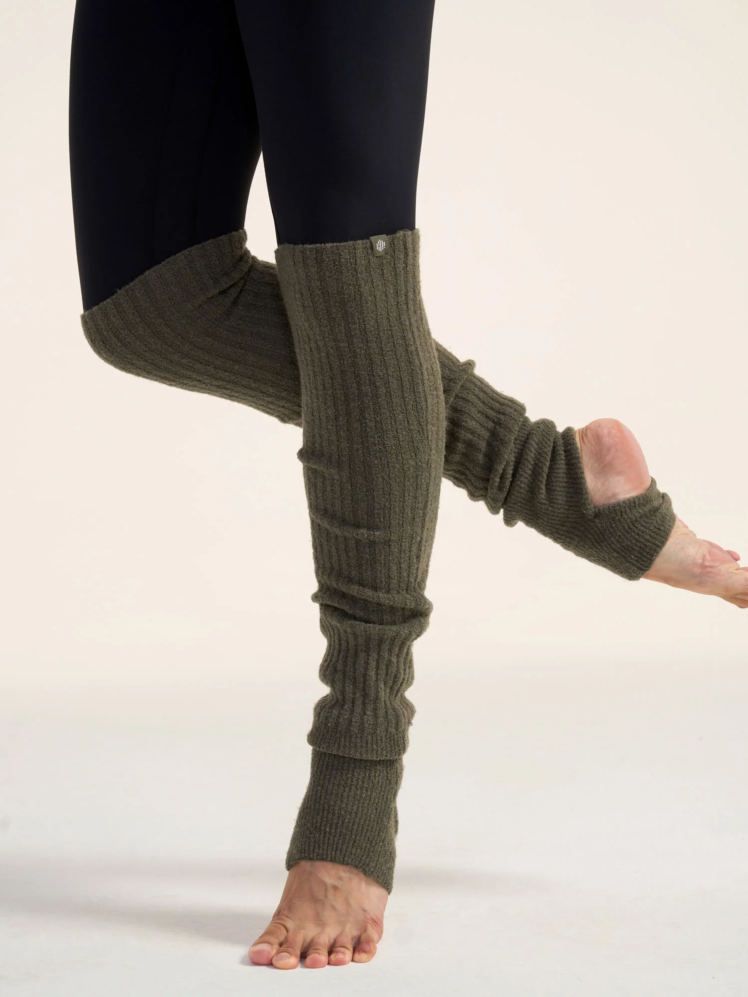 Ballet Bouclé Yarn Leg Warmers - Image 6