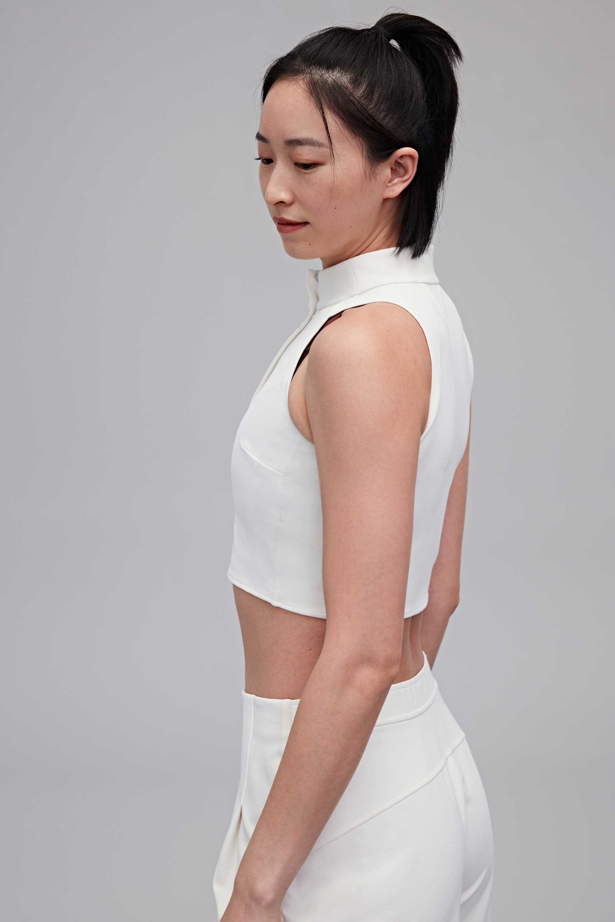 Breeze Half Zip Crop Top - Image 4