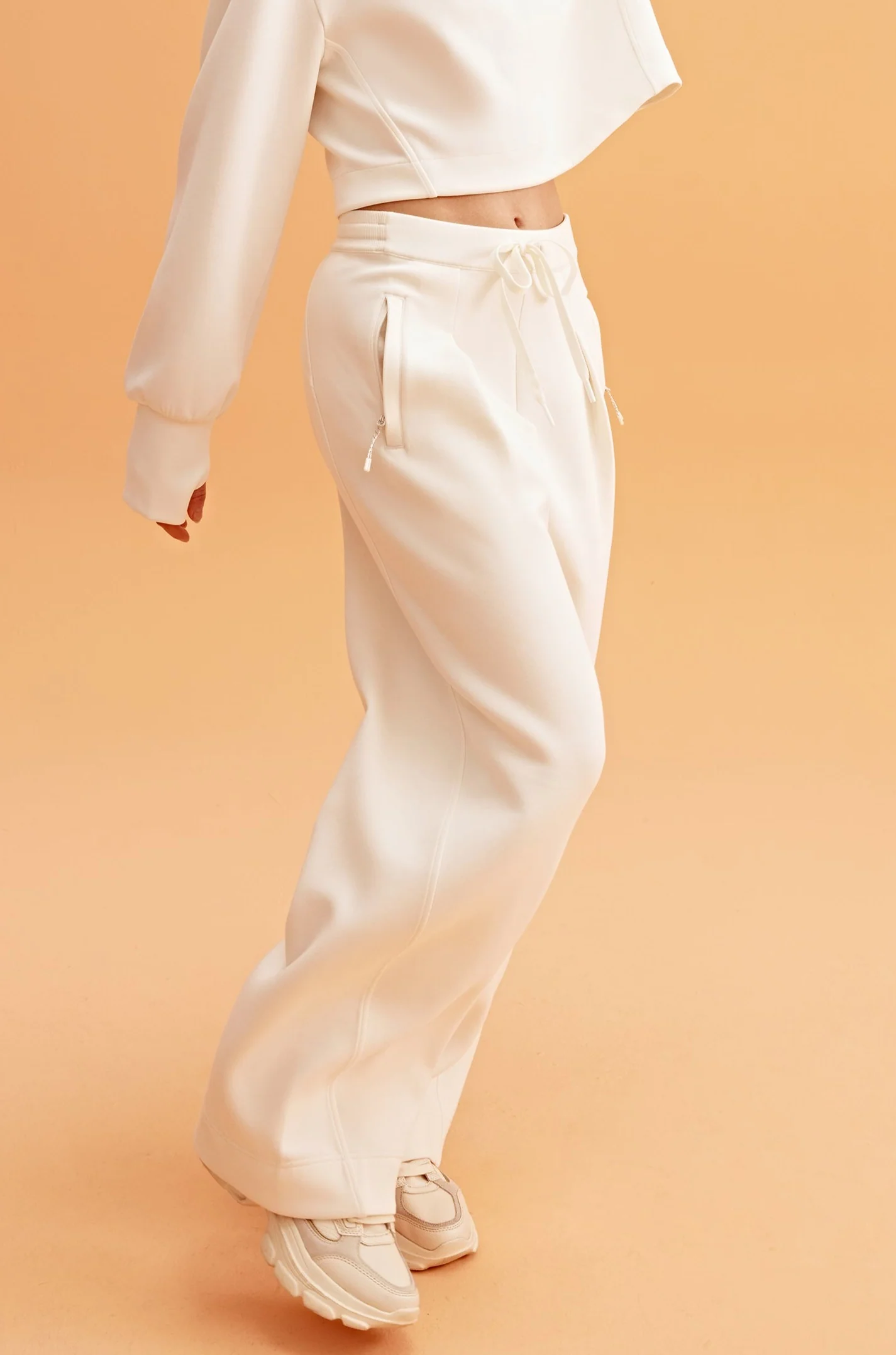 Cocoon Wide Leg Pants 2.0 - Image 4