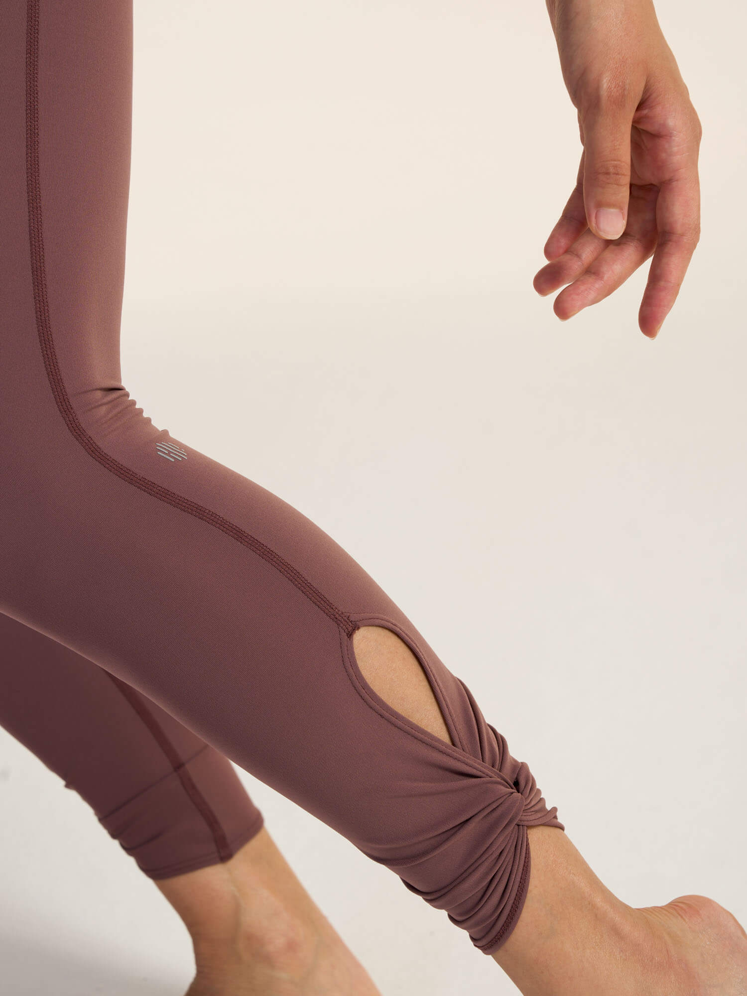 Knot Dance Leggings - Image 4