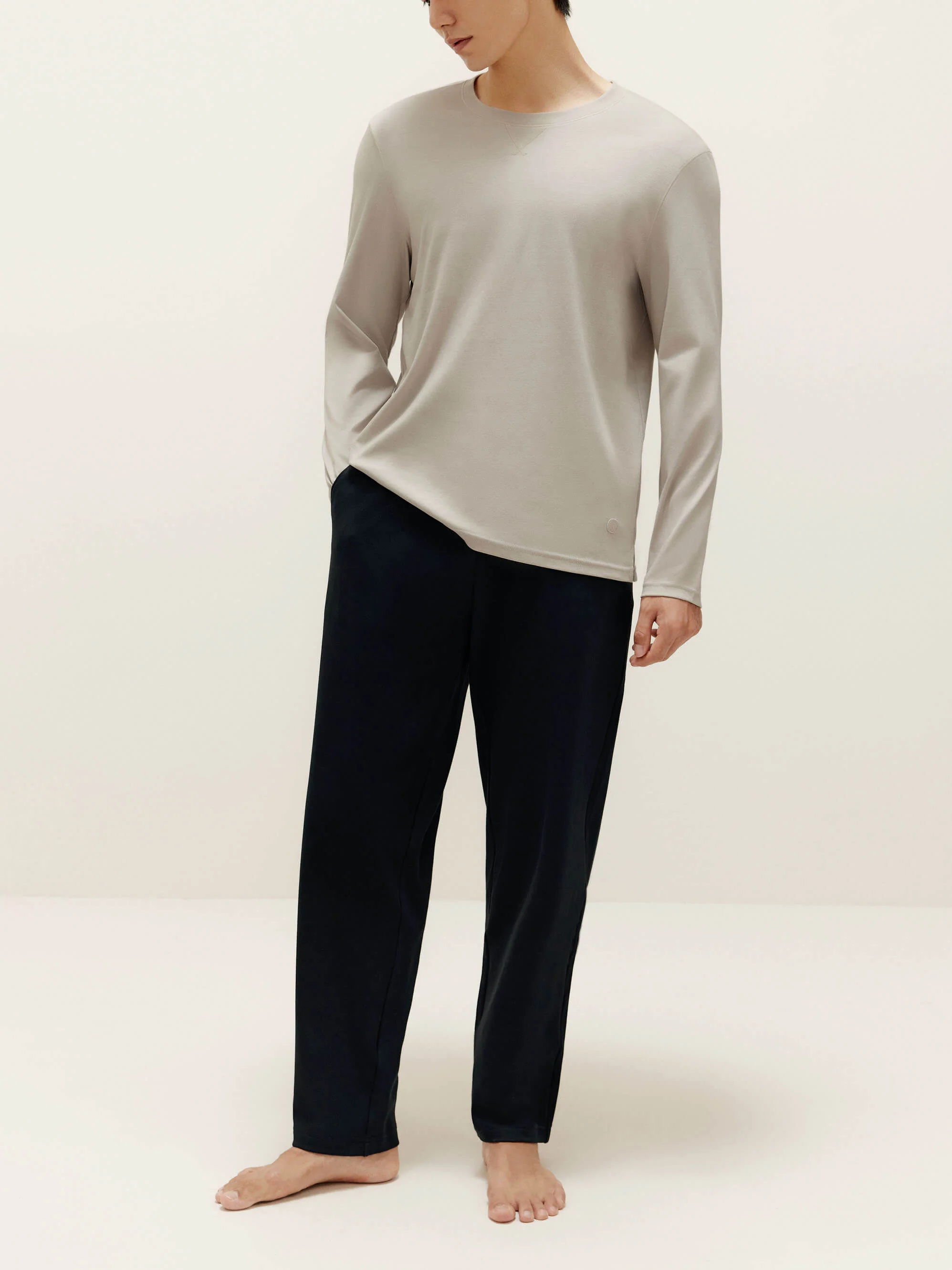 Men's Basic Long Sleeved T-shirt