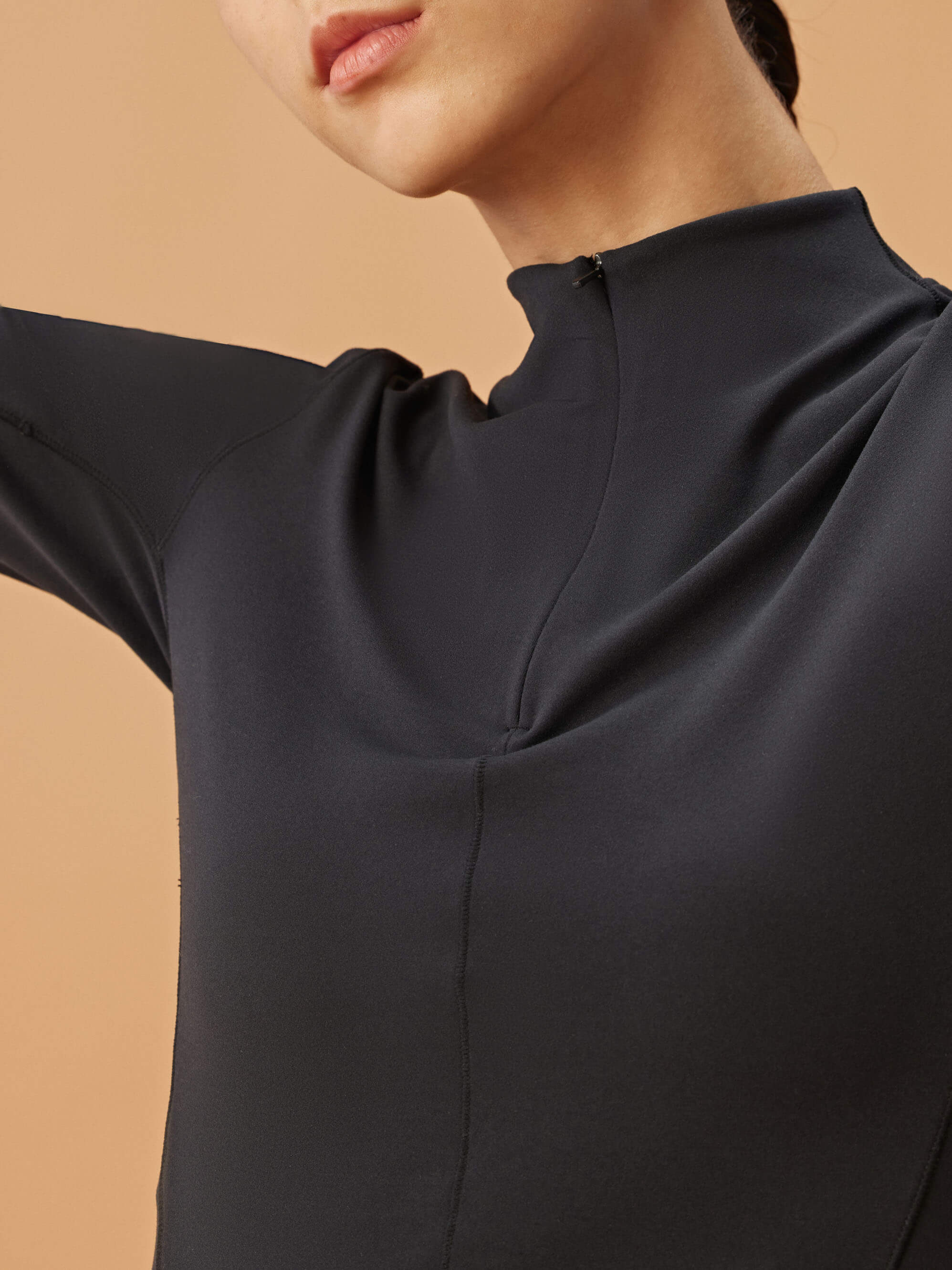NEIWAI ACTIVE X NYCB Mousse Half Zip Long Sleeve Top - Image 3