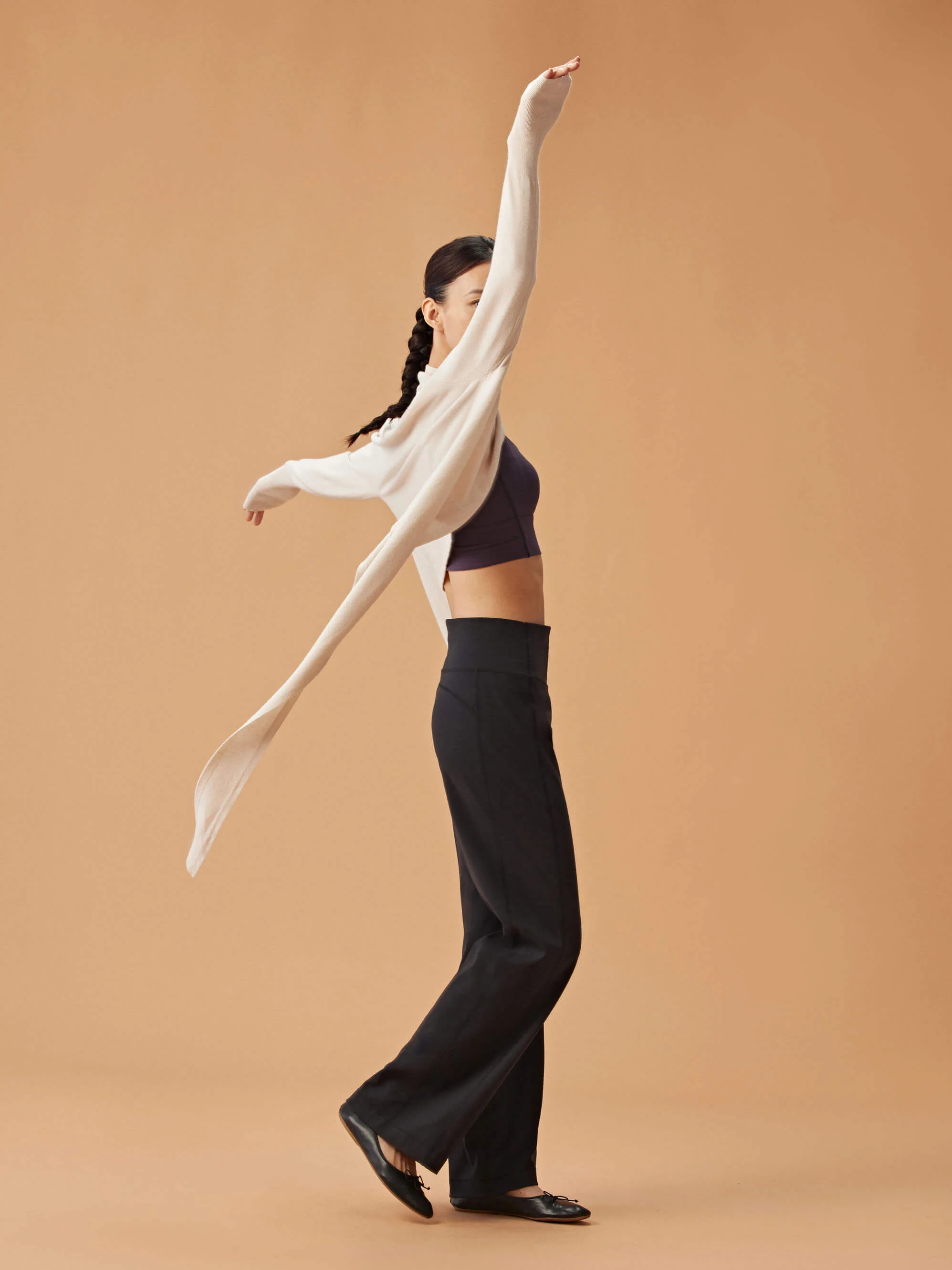 NEIWAI ACTIVE X NYCB Mousse High Waist Pants - Image 4