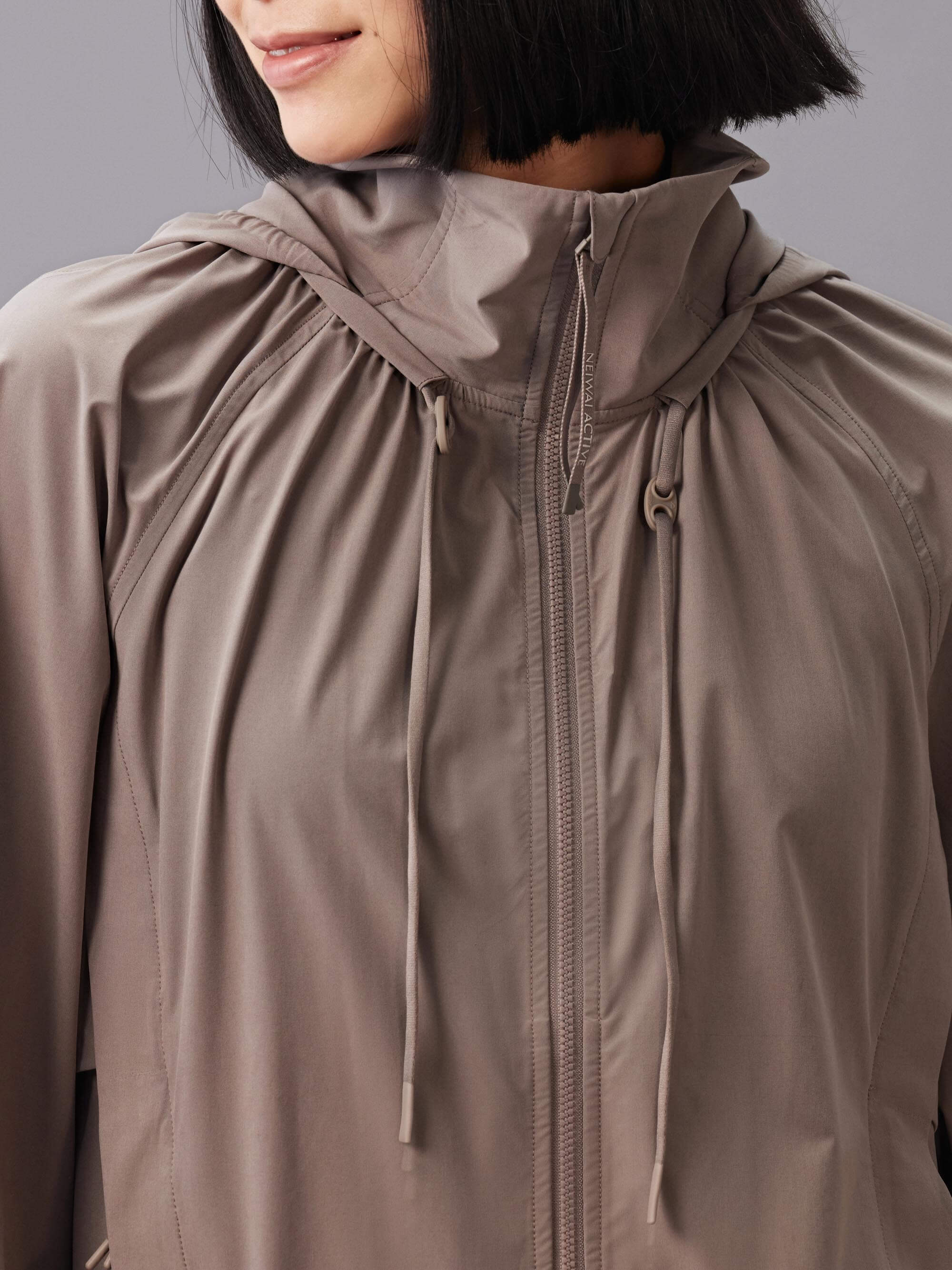 NEIWAI ACTIVE X NYCB Windbreaker - Image 4