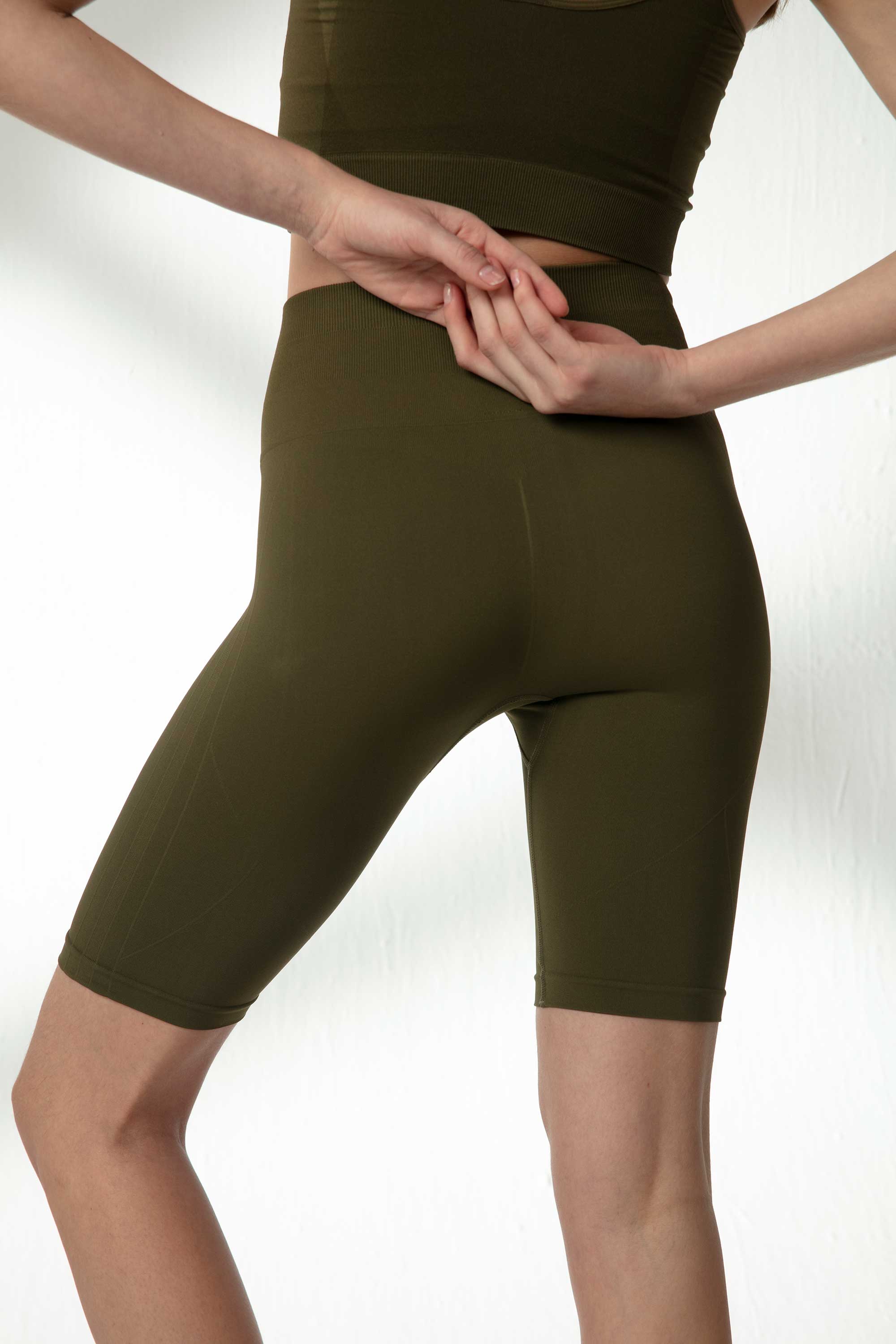 Seamless Biker Shorts - Image 2