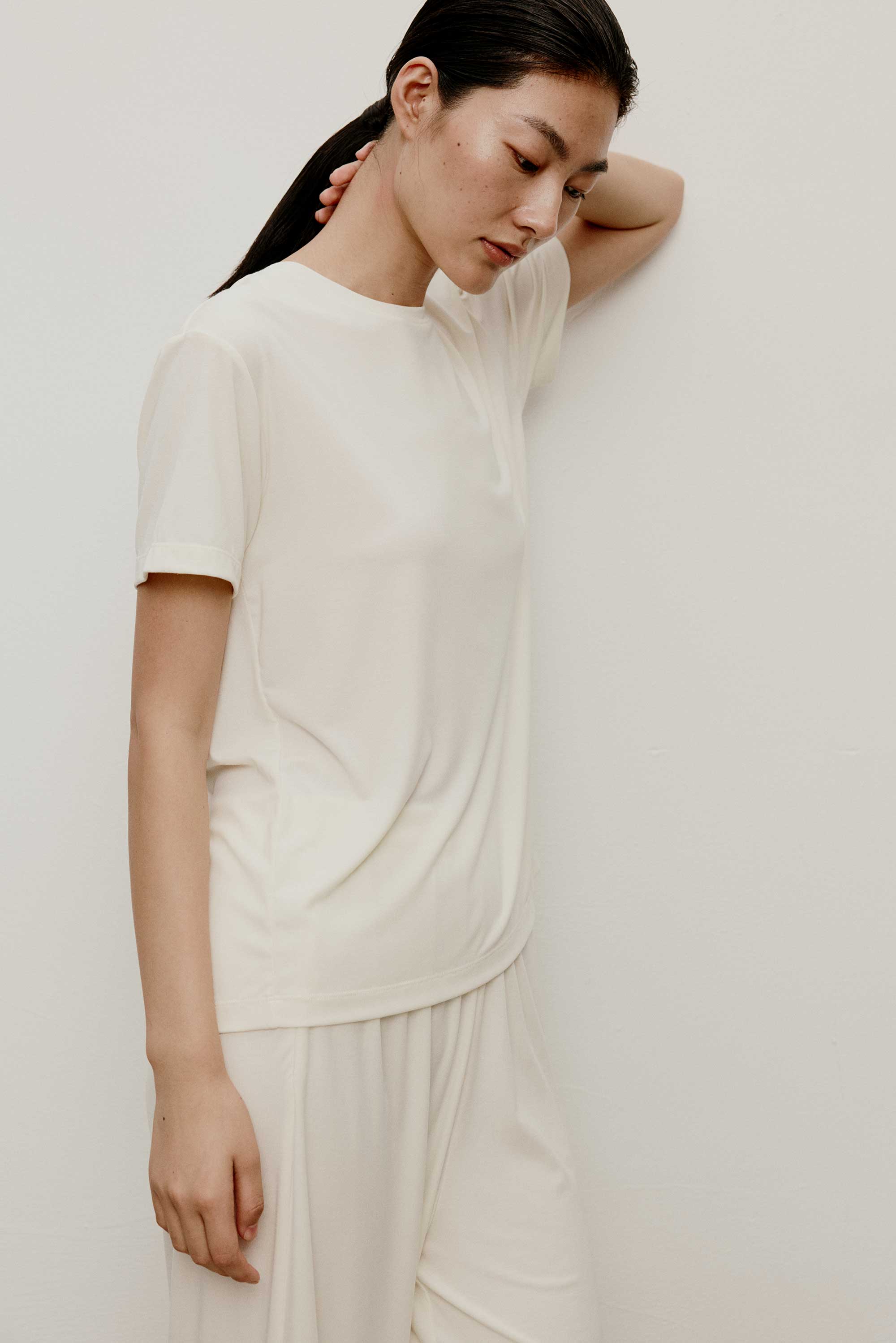 Silk Modal Short Sleeve T-Shirt - Image 5