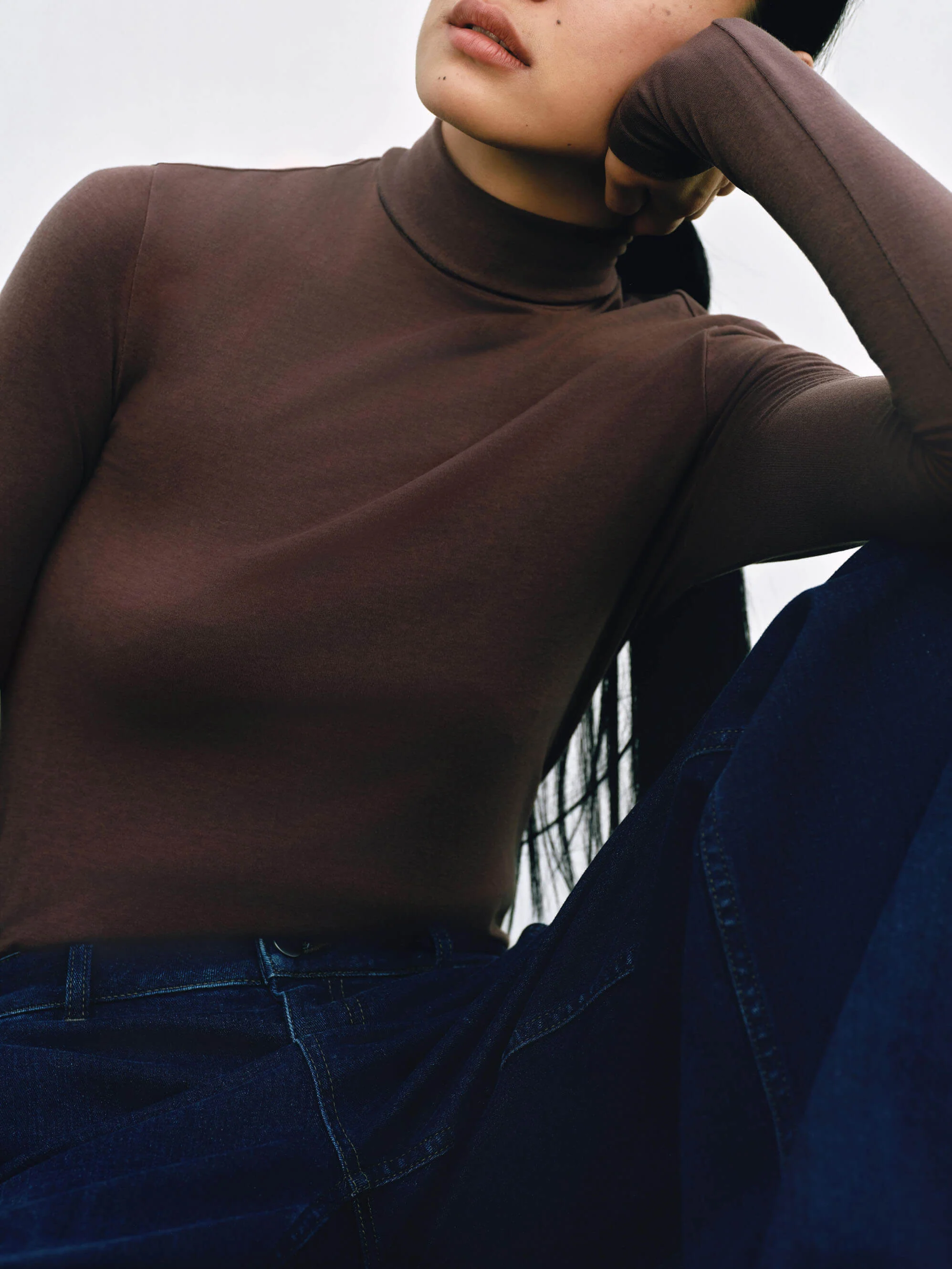 Wool Seamless Turtleneck Top - Image 9